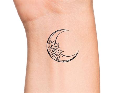 Share 77+ mandala moon tattoo - in.cdgdbentre