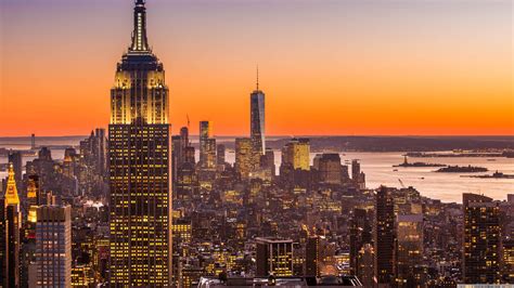 New York's breathtaking Desktop backgrounds New York skyline For city lovers