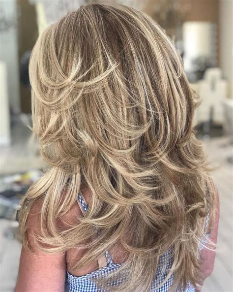 Trendy Hairstyles and Haircuts for Long Layered Hair To Rock in 2019 | Long layered hair ...