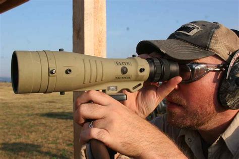 15 Best Spotting Scope for Target Shooting & Hunting in 2022