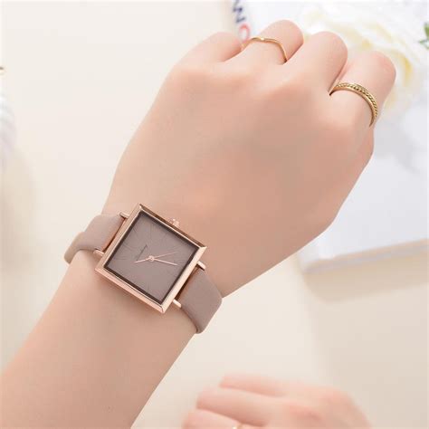 Hot Fashion Square Women Bracelet Watch | Women wrist watch, Womens ...