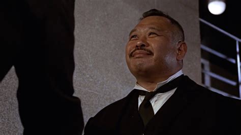 Goldfinger - Oddjob fight and death scene - YouTube