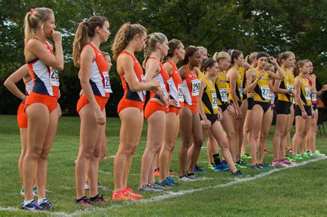 Illinois women's cross country shoots for success without Schneider | The Daily Illini