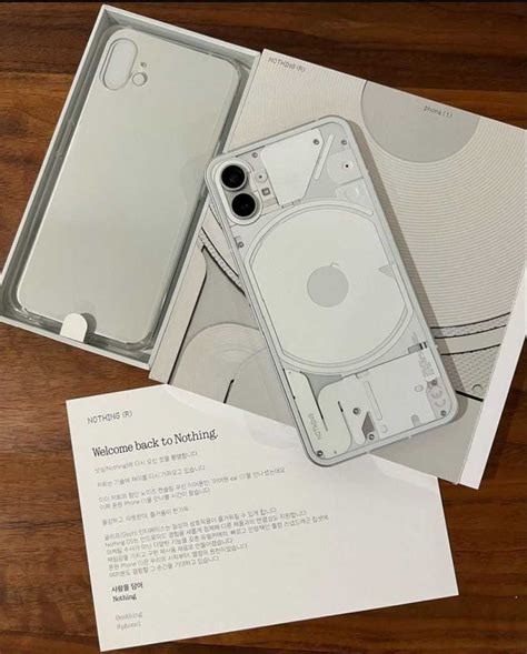 Nothing Phone (1) Unboxing Image Leaked Ahead of Launch, Reveals Transparent TPU Case - MySmartPrice