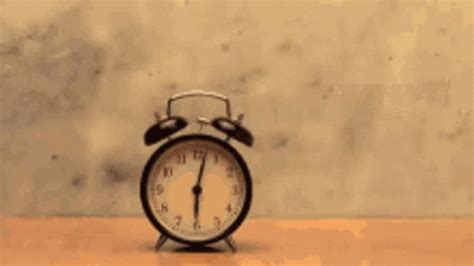 Smash Clock GIF - Smash Clock - Discover & Share GIFs