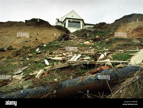 COASTAL EROSION ON THE SOUTH COAST OF ENGLAND UK Stock Photo - Alamy