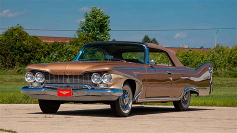 1960 Plymouth Fury Gold Convertible – 361cu/310hp | Frank's Classic Cars