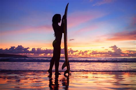 Wallpaper : model, bikini, surfboards, women on beach, sea, sky, waves, sunset, silhouette ...