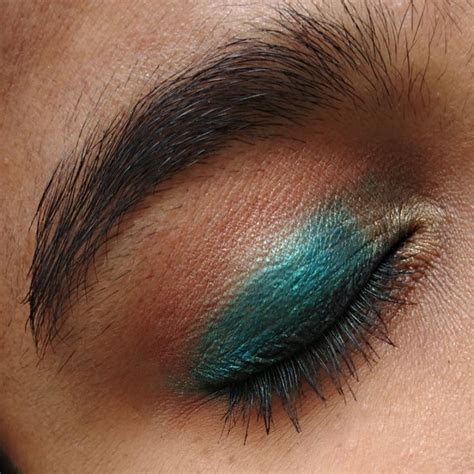 Mermaid Eye Makeup | Mermaid eye makeup, Mermaid eyes, Eye makeup