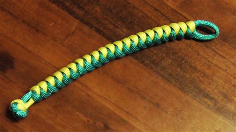 How To Make A Paracord Snake Knot Survival Bracelet Without A Buckle