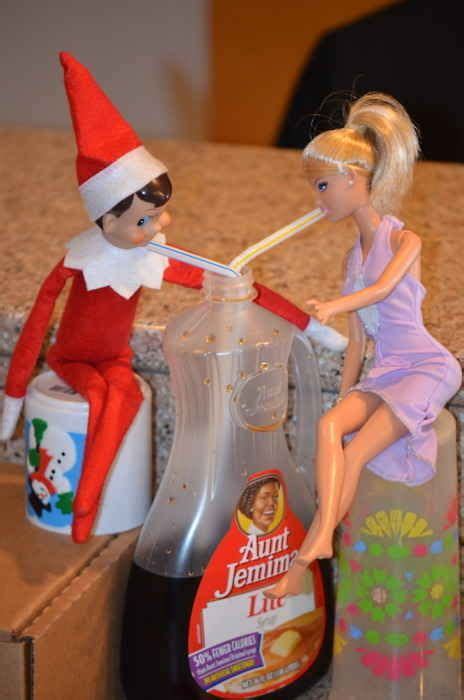 Date Night | 33 Genius Elf On The Shelf Ideas | Awesome elf on the shelf ideas, Elf fun ...