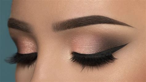 The now classical smokey eyes makeup is usually done for nighttime events and parties. It can ...