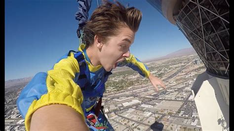 JUMPING OFF A HOTEL IN LAS VEGAS [Sky Jump Stratosphere] | Las vegas ...