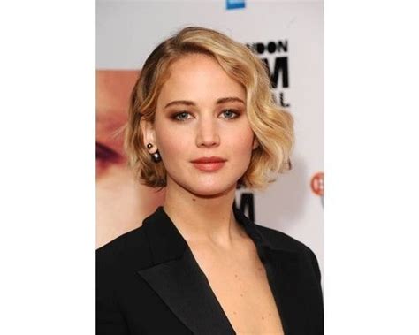 25 Stunning Jennifer Lawrence Haircuts And Hair Colors | Fabbon