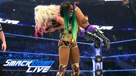 Naomi vs. Alexa Bliss — SmackDown Women's Championship Match: SmackDown ...