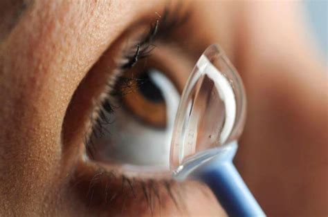 Wearing Scleral Lenses: 5 Things to Expect - Weston Contact Lens Institute