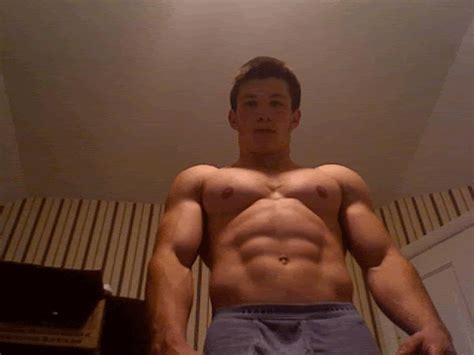 GIF muscles - animated GIF on GIFER