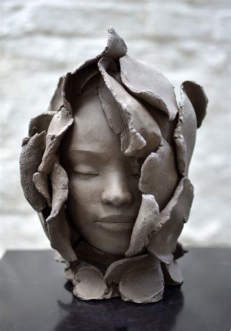 Chloé Sontrop - 2018 | Idées de sculpture, Sculpture contemporaine, Sculpture