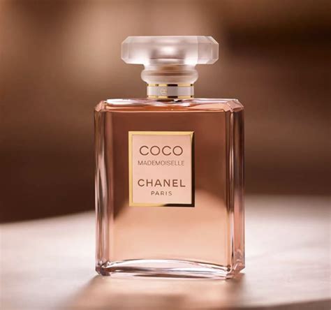 7 Best Perfume Options for Older Women | Sixty and Me