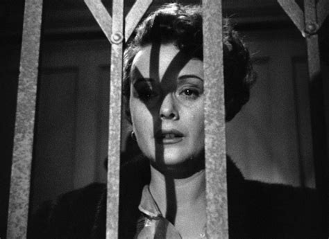 Mary Astor in 'The Maltese Falcon' (1941) Mary Astor as... Ruth ...