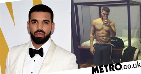 Drake proudly reveals his ripped body with topless selfie | Metro News