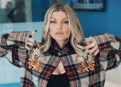 Fergie GIFs - Find & Share on GIPHY