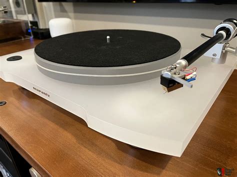 Marantz TT-15S1 Turntable with Clearaudio Cartridge Photo #4275416 - US Audio Mart