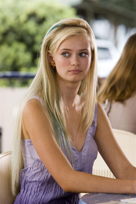 Sara paxton, Aquamarine movie, Movies outfit