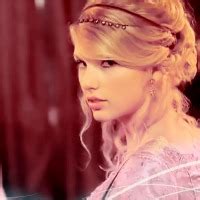 Taylor Swift-Love Story - Music Icon (34515855) - Fanpop