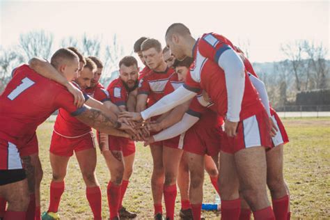 60+ Rugby Team Huddle Stock Photos, Pictures & Royalty-Free Images - iStock