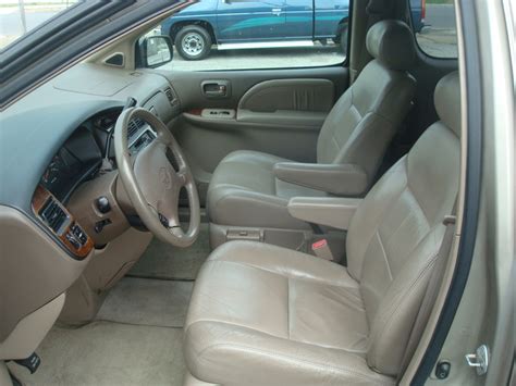 2000 Toyota Sienna - Interior Pictures - CarGurus