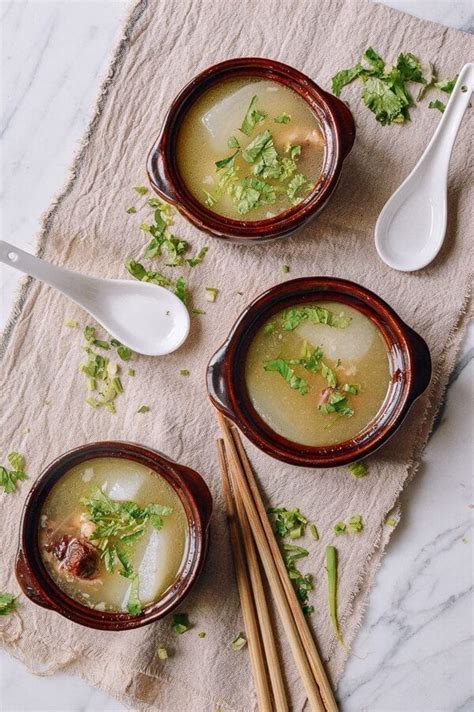 15 Nourishing Chinese Soup Recipes | The Woks of Life