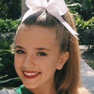 Breckie Hill - Age, Family, Bio | Famous Birthdays