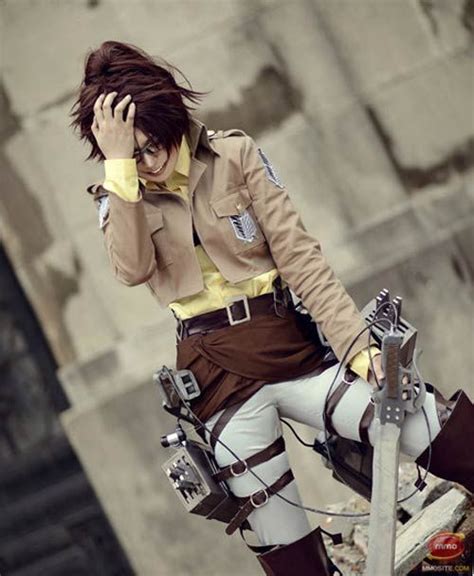 Hanji | Shingeki no Kyojin #cosplay #anime | Epic cosplay, Cosplay, Cosplay outfits