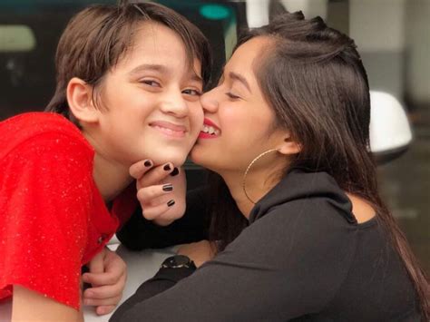 Tu Aashiqui fame Jannat Zubair wishes brother Ayaan with this adorable message - Times of India ...