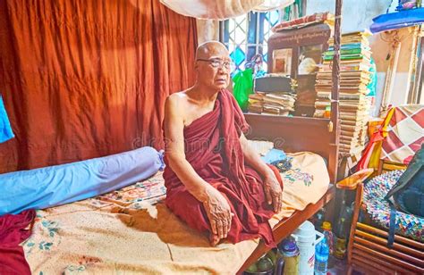 Senior Bhikkhu Stock Photos - Free & Royalty-Free Stock Photos from ...