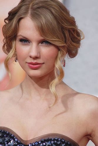 Taylor Swift – Boarische Wikipedia