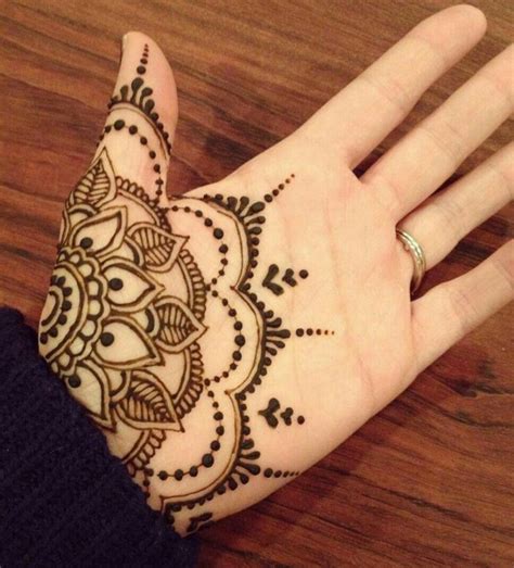 Nice mandala palm mehendi | Hand henna, Henna designs, Henna tattoo designs