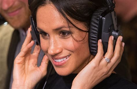 The 'Intriguing' Meghan Markle Podcast Intro Dubbed 'Sincere but Also ...