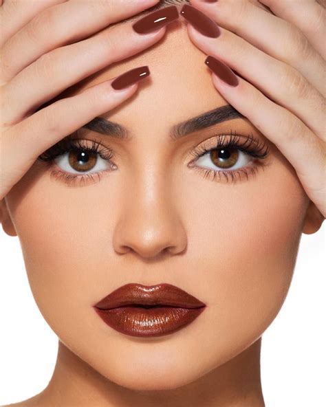 Kylie no Instagram: “Wearing Double Trouble Matte & Main Bae Gloss Topper from the new KKW X ...