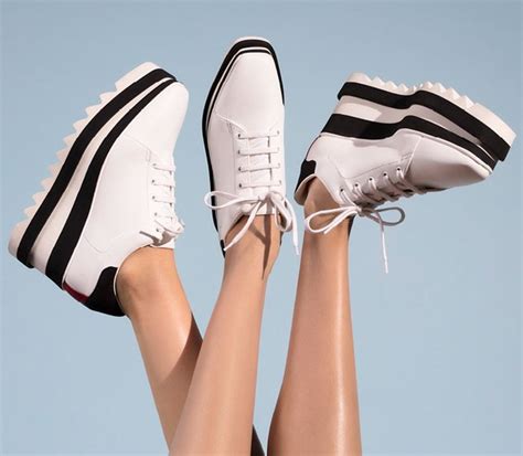 11 Splendid Platform Tennis Shoes For Players!