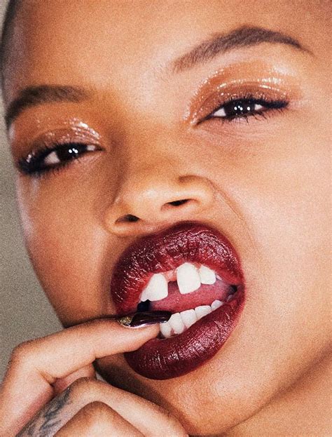 celebritycloseup: slick woods | Glossy makeup, Slick woods, Gap teeth