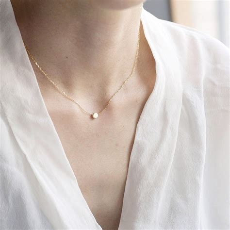 26 Pieces Of Minimalist Jewelry You ~Simply~ Must See | Minimalist jewelry, Fashion jewelry ...