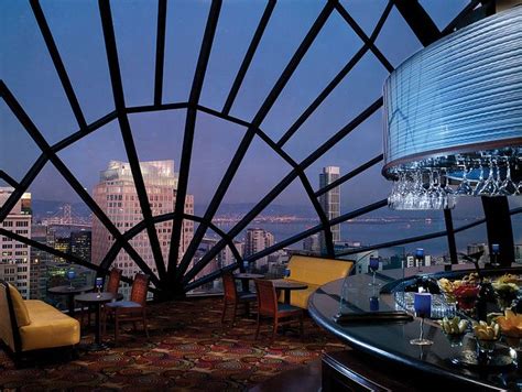 San Francisco Marriott Marquis View Lounge East Dusk | San francisco ...