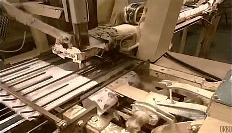 Packaging mechanical automated GIF - Find on GIFER