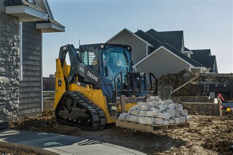 Deere Introduces Four Final Tier 4 G-Series Skid Steers, Compact Track Loader | Rural Lifestyle ...