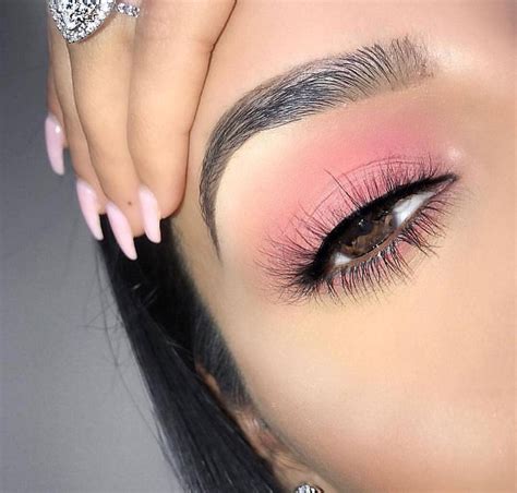 Pin on Make up inspo | Pink makeup, Makeup eye looks, Eye makeup