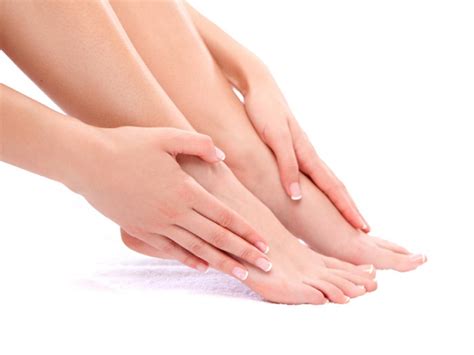 Fear Of Feet: Causes, Symptoms, Treatment - PsychoTreat