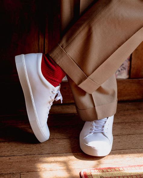 The Growing Appeal of Smart Minimalist Sneakers – Crown Northampton