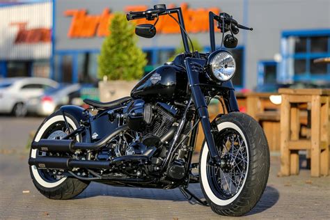 Thunderbike Black Gloss • H-D Softail Slim FLS Custom Motorcycle